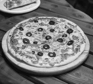 Mushroom (Fun Guy) Pizza (11 Inch)