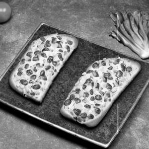Corn veggie garlic bread
