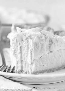 Pineapple Classic Eggless Pastry