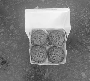 4 Laddu Box Doodh Laddu