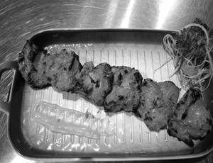 Achari Macchi Tikka