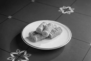 Cashew Finger
