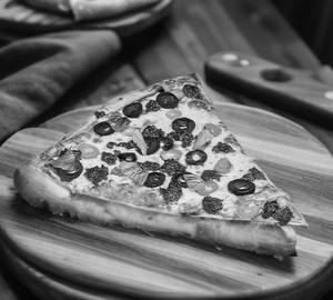 Pesto Sheston Pizza (8 Inch) Jumbo Slice