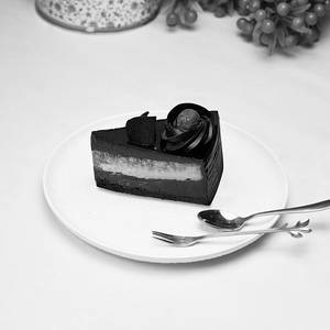 Cherry & Chocolatte Cheesecake Pastry