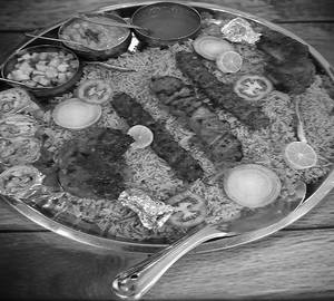 Chicken mandi platter