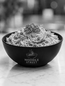 Classic Hakka Noodles Bowl