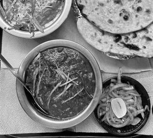Mix Naan Thali