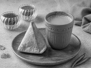 Samosa with Tea