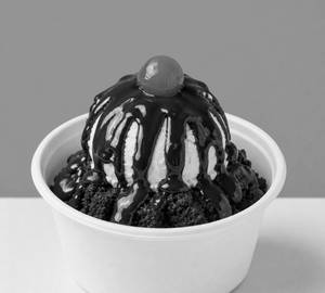 Cake Fudge Sundae
