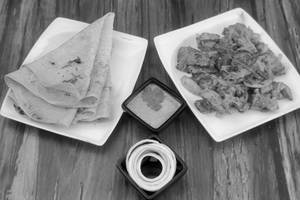Achari Chaap With 2 Rumali Roti       