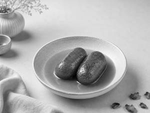 Hot Gulab Jamun [2 Pcs]
