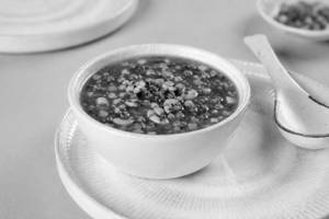 Veg Burnt Garlic Soup