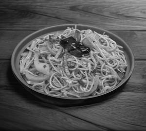 Veg Hakka Noddles
