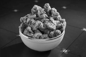 Cashew Pakoda