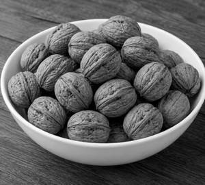 Walnut (Premium)