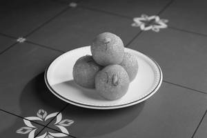 Motichoor Laddu