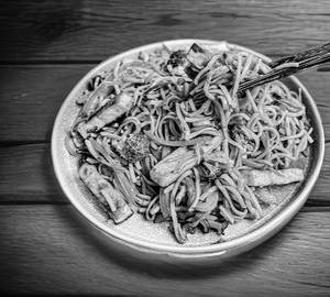 Paneer Hakka Noodles