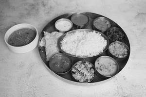 Meals With Fish Curry