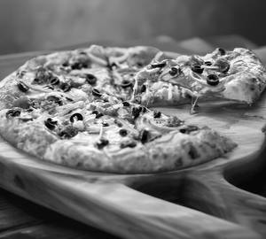 Italian pizza [small 7 inches 4 pieces]