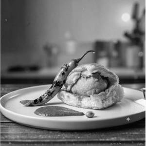 Bombay Vada Pav Pcs.