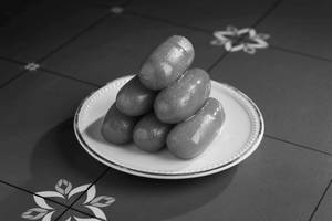 Dry Jamun
