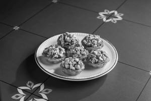 Mix Dry Fruit Tart Baklava