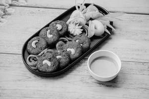 Haryali Kabab [6 Pcs] With Roomali Roti