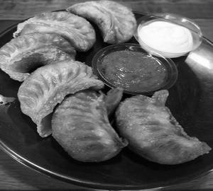 Veg Momos 8