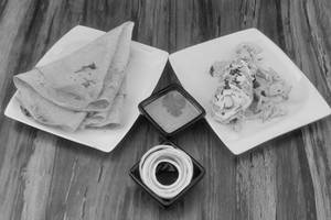 Stuffed Chaap With 2 Rumali Roti       