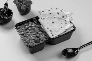 Chole Masala & Roti Meal Box