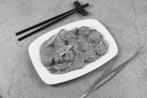 Japanese Mild Spicy Chicken With Sirachi Chilli Sauce