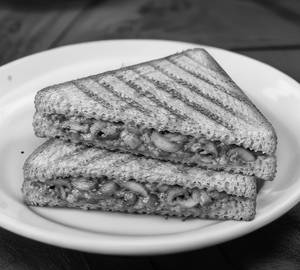 Cheese mushroom sandwich