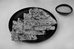 Pyaz Parantha