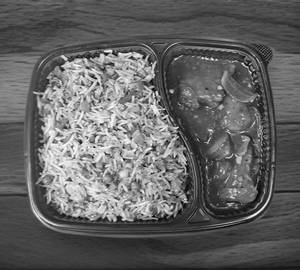 Veg Fried Rice + Chilli Chicken (3 Pcs)