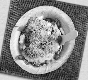 Paneer Papdi Chaat [1 Plate]