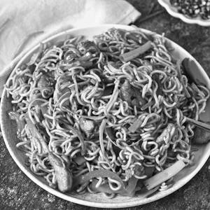 Veg Spicy Noodles