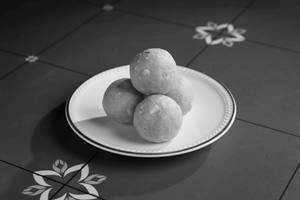 Maa Laddu