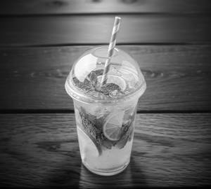Virgin mojito