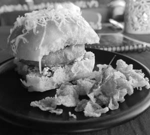 Cheese Vada Pav [1 Plate]