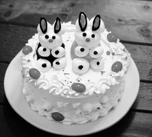 Cute Teddy Butterscotch Cake Eggless 500 G