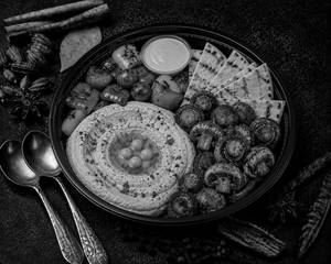 Grilled Mushroom Hummus Platter