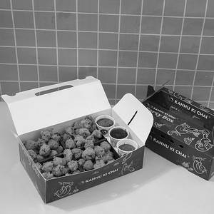 Full Party Box - Moong Dal Pakoda (96 Pcs)