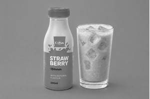 Cothas Strawberry Milkshake 250ml