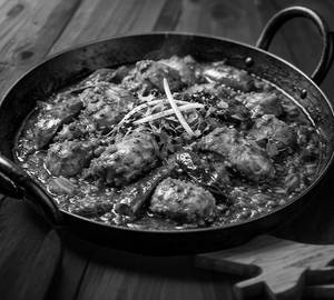 Kadhai Chicken (Full)