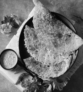 Rava Onion Dosa