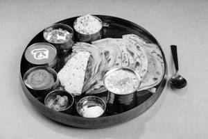 Deluxe Thali