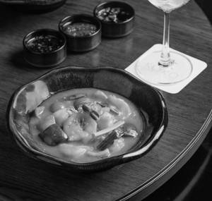 Prawns, Singapore Street Sauce