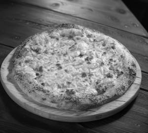 Chicken Corn Onion Pizza