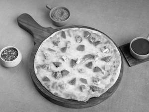 Paneer Tikka Pizza