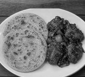 2 Pics Paratha With 4 Pics Chilli Chicken